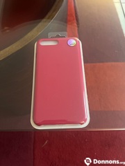 Photo Coque d’iphone 7/8 silicone rouge